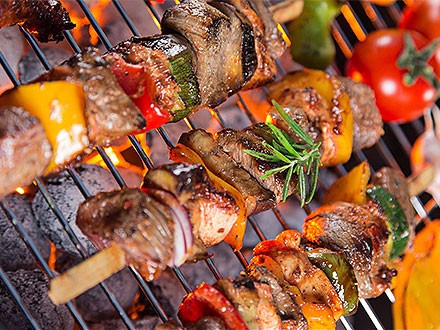 2元青菜餐廳賣18元，開餐廳